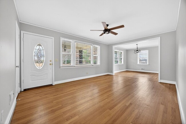 Photo - AVAILABLE NOW! ALL-BRICK RANCH IN WEST COLUMBIA!