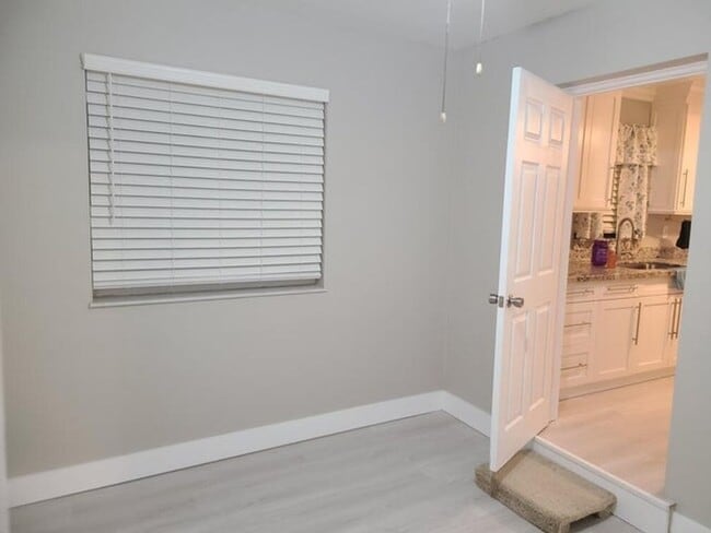 Photo - 1520 N 25th Ave