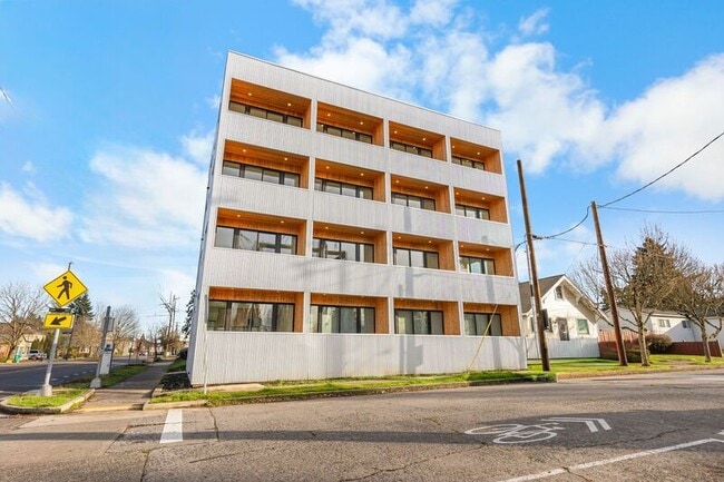 Photo - 7480 N Delaware Ave Unit 304