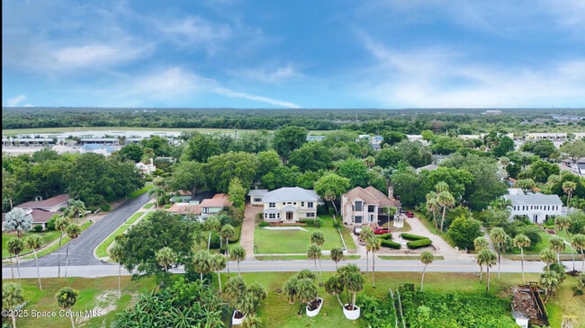 Photo - 1613 Indian River Dr