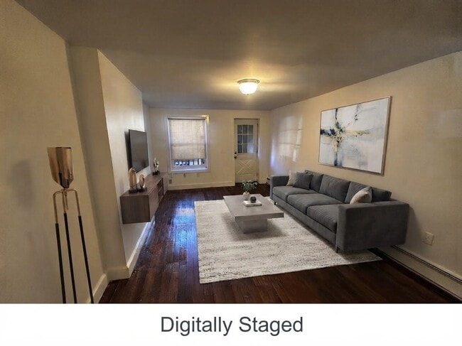 152.5 Coles St