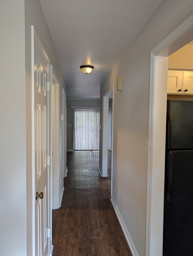 Photo - 119 Karen Ct