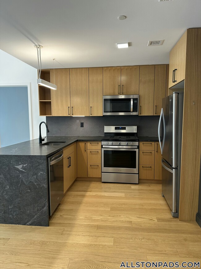 Photo - 83 Gardner St Unit 403