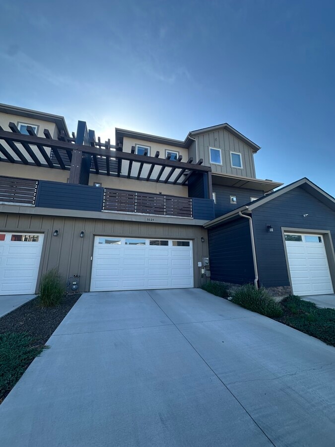Photo - 3024 N Network Ln