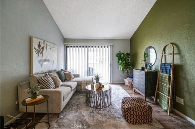 Beautiful Large 2+2, Balcony, Central AC ~... - Beautiful Large 2+2, Balcony, Central AC ~... Rental