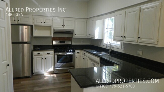 Photo - Spacious 4 Bed, 2.5 Bath Home in Prime Fayetteville Location With Lawn Care Included!