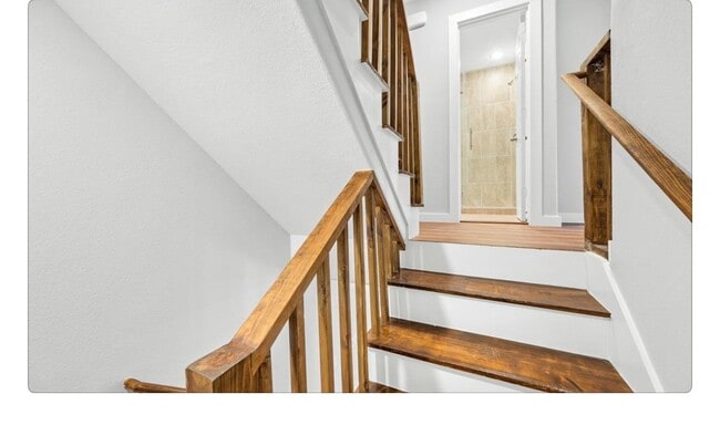 Photo - 8332 Parker Rd