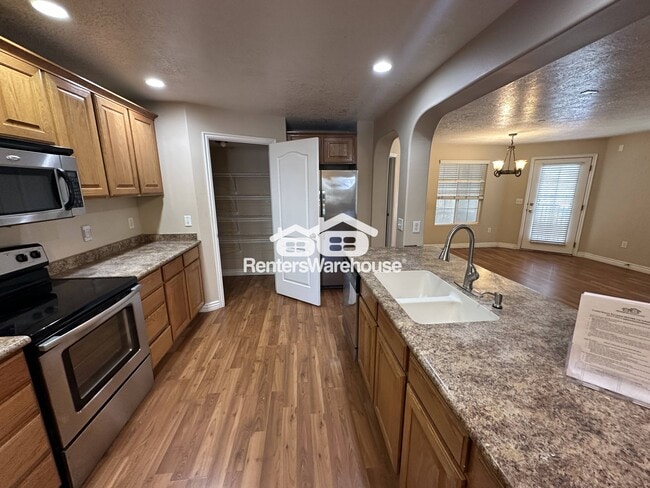 Photo - 1202 W 110 N