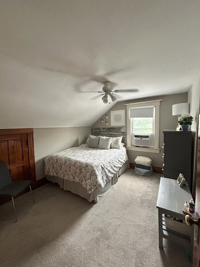 Photo - 7 Centre St Unit 3