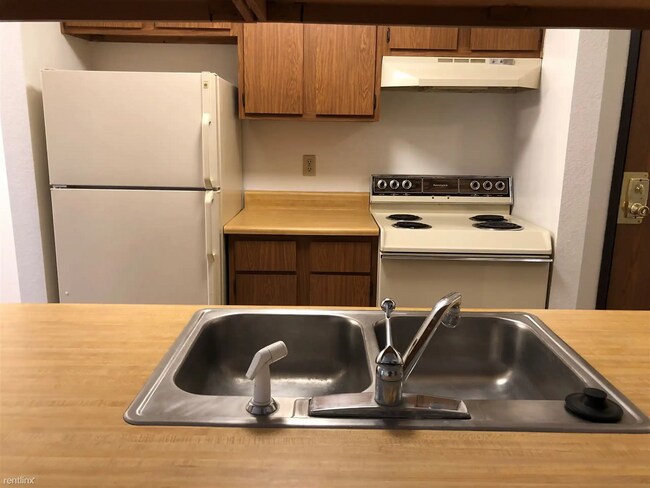 Photo - 158 Meadowwood Ln Unidad #158