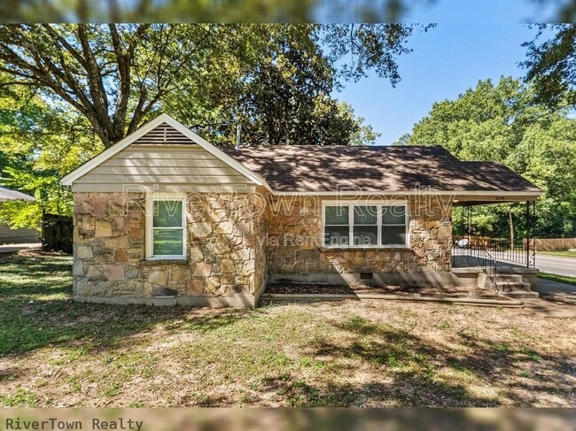 Building Photo - 1678 Alta Vista Ave