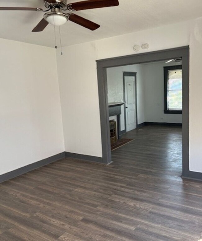 Photo - Reently Remodeled Quadruplex - Great Location Unidad Hemphill