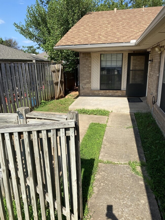 Photo - 12606 Abbotts Way House