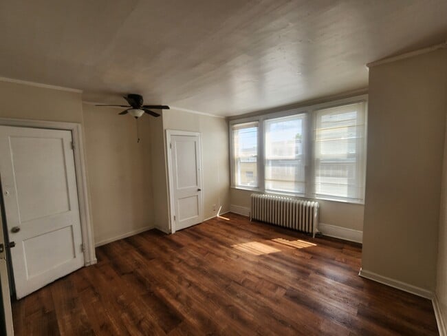 Building Photo - 2115 Stenton Ave Unit 2