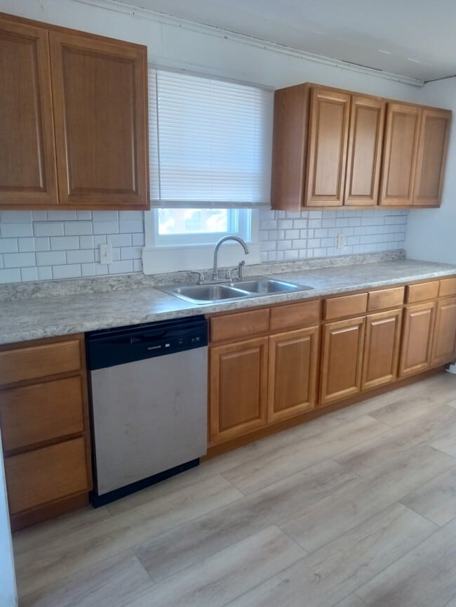 18 Bates St Unit First Floor