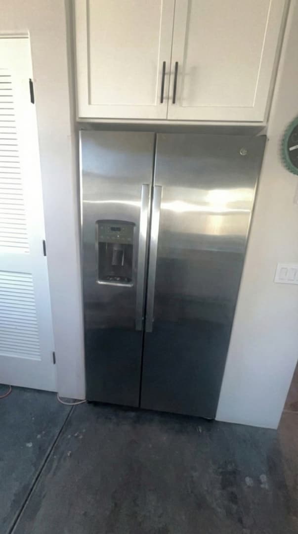 Photo - Brand New 1BD: Solar, Polished Concrete, High Ceilings, W/D & Stainless Kitchen Unidad 20071