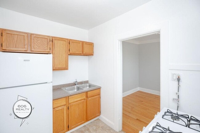 Photo - Bright and Sunny Cicero apartments! SPECIAL OFFER! Unit 5910-1E