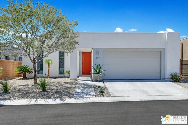 949 Bernardi Ln