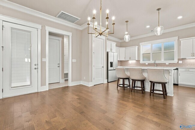 240 Farmhouse Dr