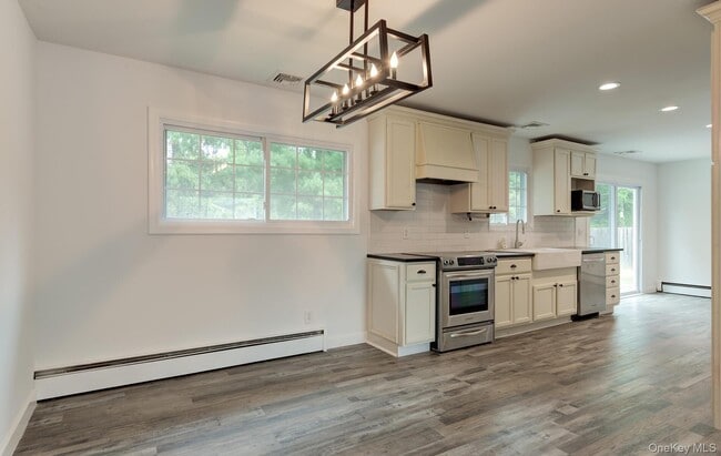 Photo - 20 Arcadia Dr