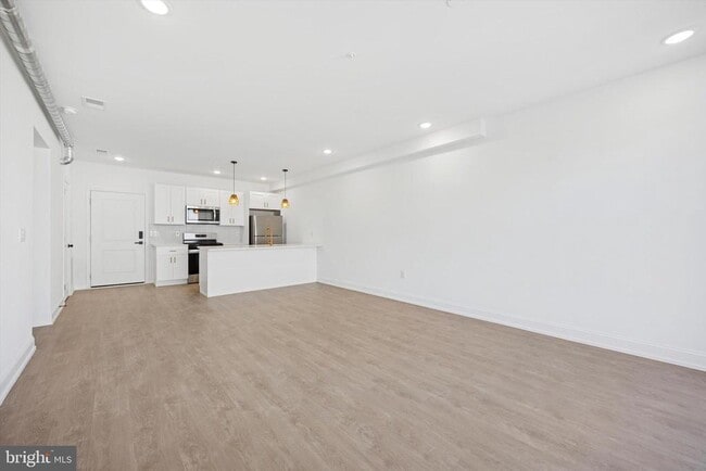 Photo - 1614 Ridge Ave Apartment Unit 504