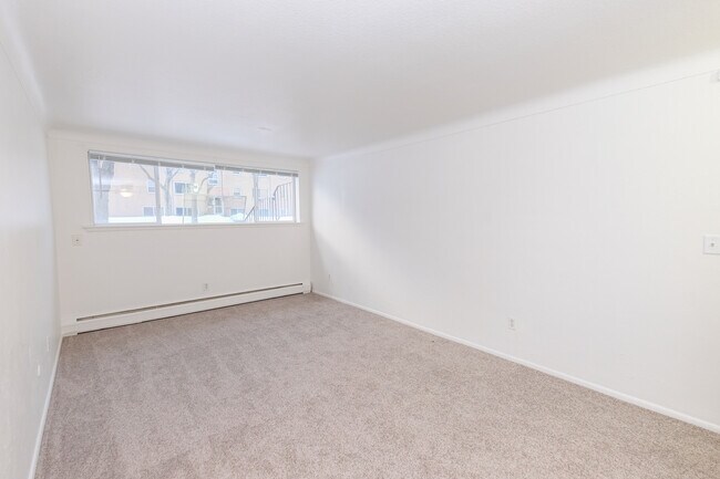 Photo - Ashland Avenue Apartments