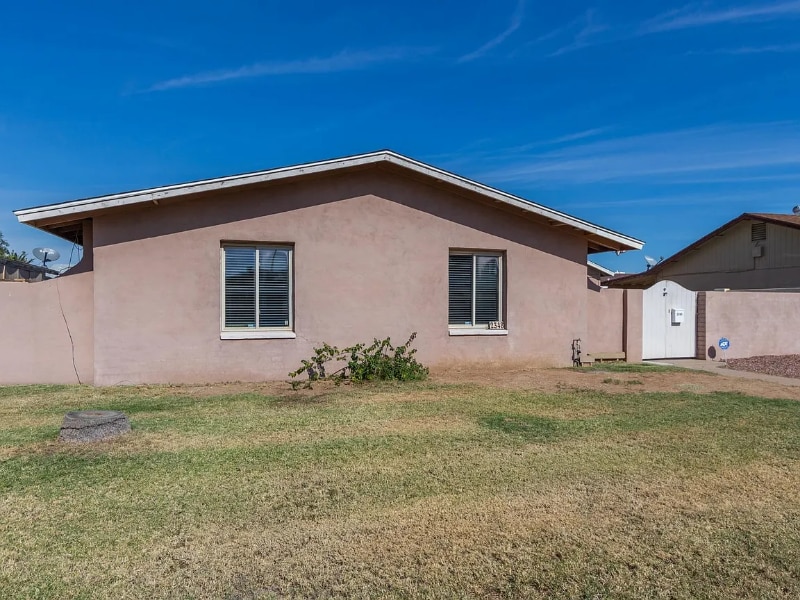 Photo - 2348 W Laurel Ln