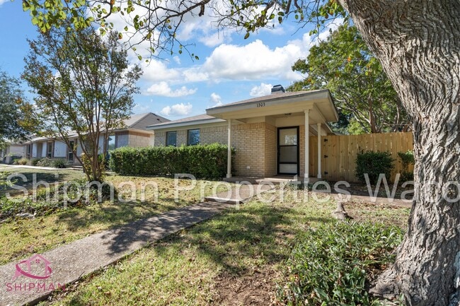 Photo - 1303 Chapel Creek Rd