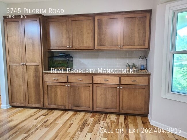 Photo - 3745 Pilgrim Rd