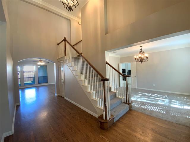 Photo - 1870 Dowelling Dr