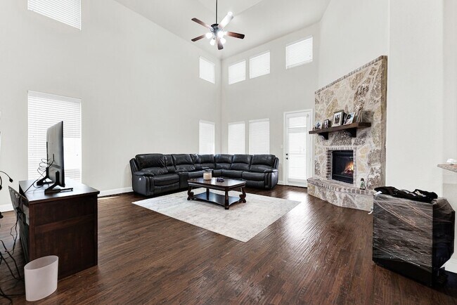 12038 Big Springs Dr