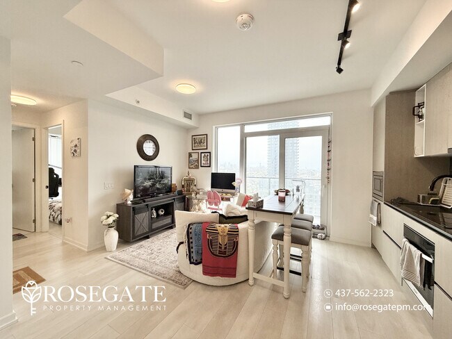 Photo - Modern 2-Bedroom Condo with Balcony & Locker – Internet Included – Toronto Unit 1609