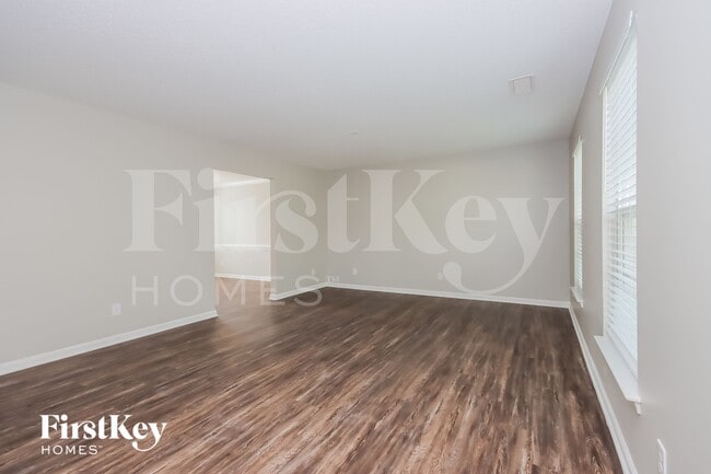 Photo - 145 Golden Valley Dr