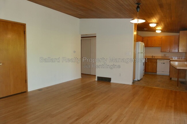 Photo - 1802 NW 89th St