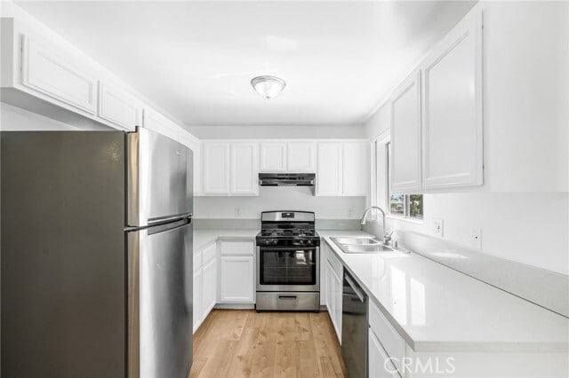 Photo - 11151 Arminta St Unit 201A