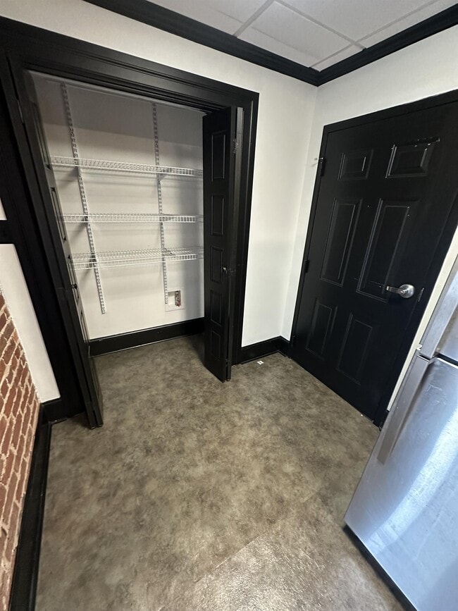 Photo - 217 E Deaderick St