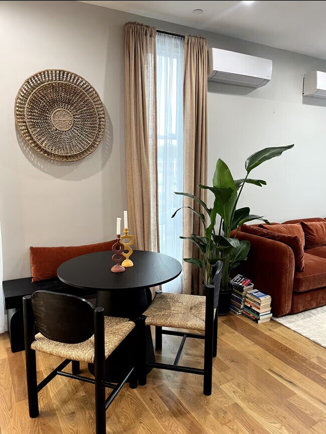 Photo - 864 Madison St Unit 3A