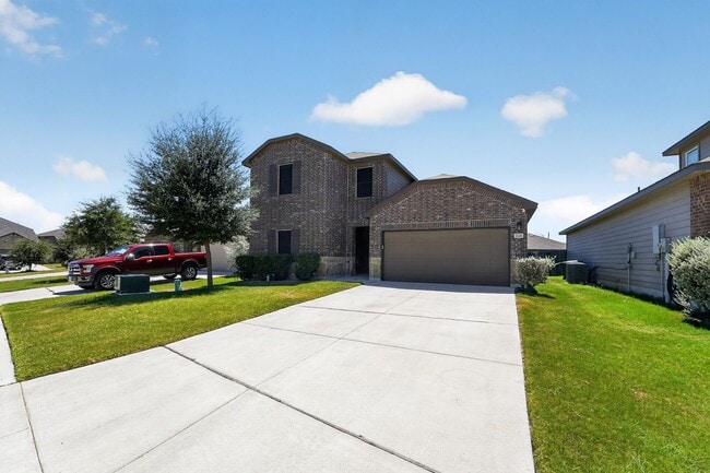 Building Photo - 2130 Silver Maple