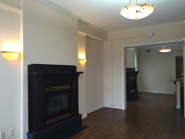 Photo - 318 Greenup St Unidad 2