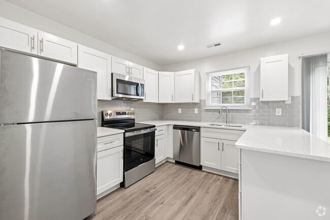 Aspen - 2BR, 1.5BA - 1,280SF - Kitchen - Huntingdon Woods