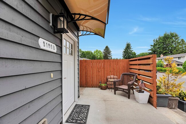 For Rent: Stunning 2BR/1BA Above-Garage Ap... - For Rent: Stunning 2BR/1BA Above-Garage Ap... Casa Adosada