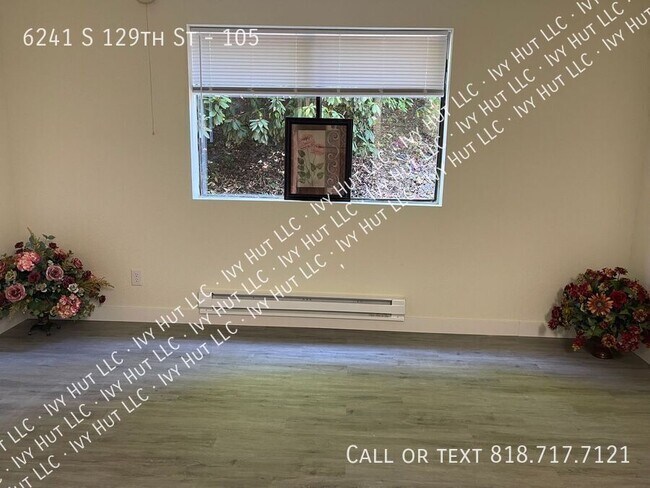 Photo - 6241 S 129th St Unit 105