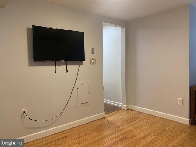 Photo - 1901 16th St NW Unit 13