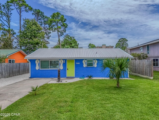 Building Photo - 7005 S Lagoon Dr