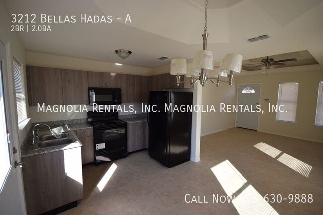Photo - 3212 Bellas Hadas St Unit A