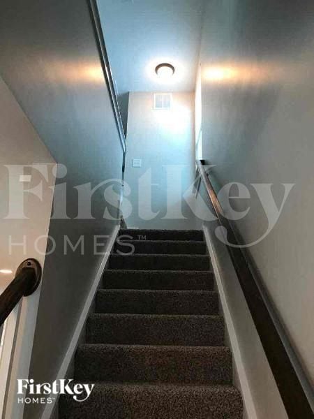 Photo - 356 Spring St