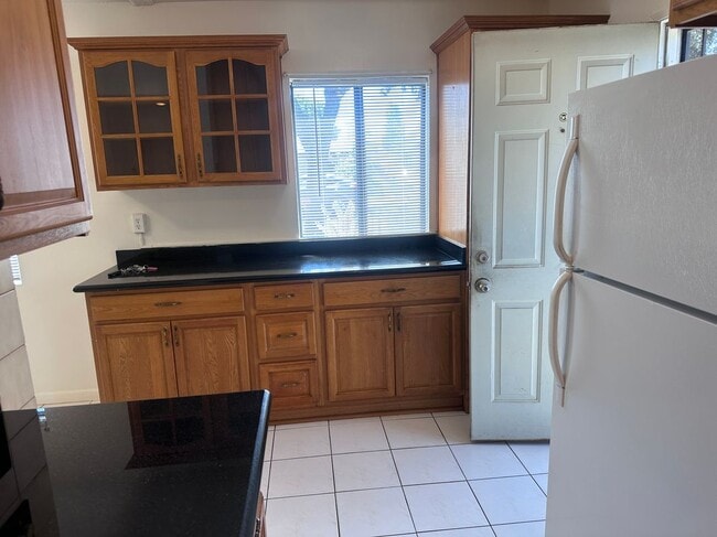 Photo - 3615 Caspian Ave