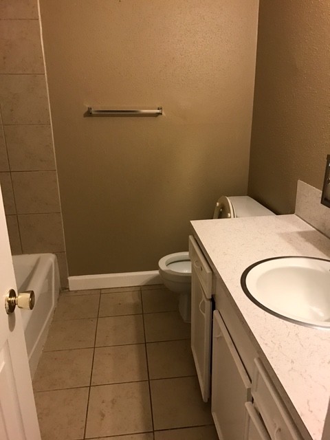 Building Photo - 12651 Windsor Village Dr Unit N/A Rental