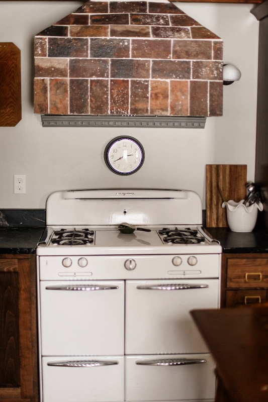 Photo - 307 W 1st St