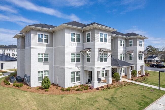 Greystone at Mulberry Grove